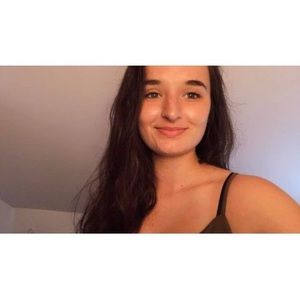 Meet your Posher, Britney